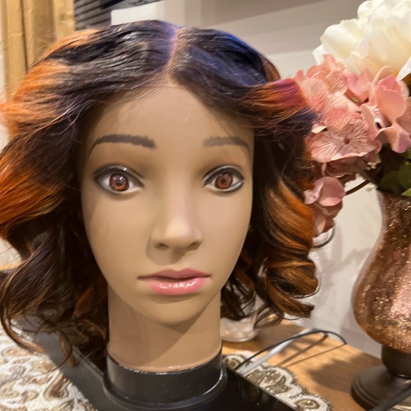 100% HUMAN HAIR STYLED WIG - Picture 3 of 10